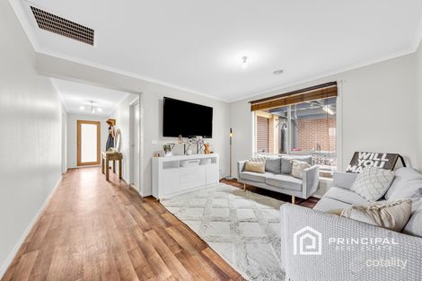Property photo of 19 Nobel Drive Cranbourne West VIC 3977