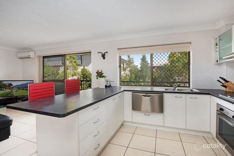 Property photo of 2/49 Victoria Terrace Gordon Park QLD 4031