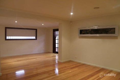 Property photo of 22 Anakie Walk Delahey VIC 3037