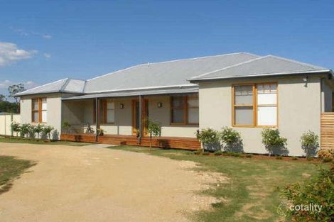 8 Gilchrist Ct, Stratford, VIC 3862