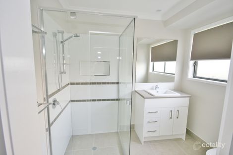Property photo of 8 Parkview Close Southside QLD 4570
