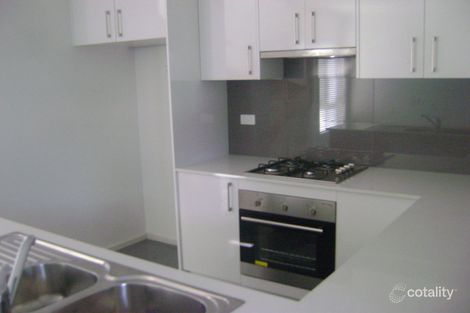 Property photo of 2/172 West Fyans Street Newtown VIC 3220
