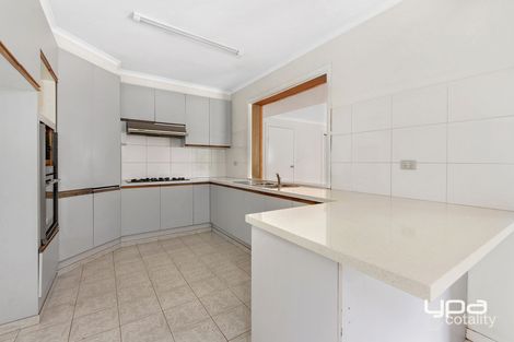 Property photo of 13 Jester Court Kings Park VIC 3021