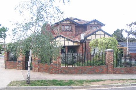 64 Glenbervie Rd, Strathmore, VIC 3041