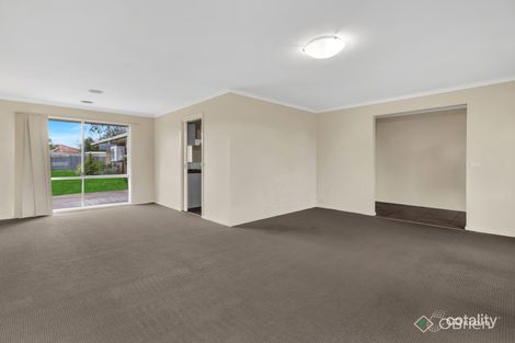 Property photo of 4 Thistle Close Hoppers Crossing VIC 3029