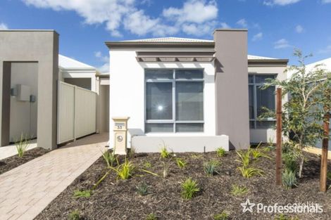 Property photo of 33 Forestay Turn Alkimos WA 6038