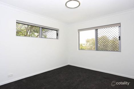 Property photo of 3/143 Cavendish Road Coorparoo QLD 4151