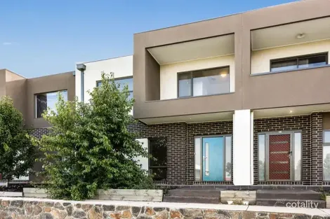 22/4 DELANY LANE, CRAIGIEBURN, VIC 3064