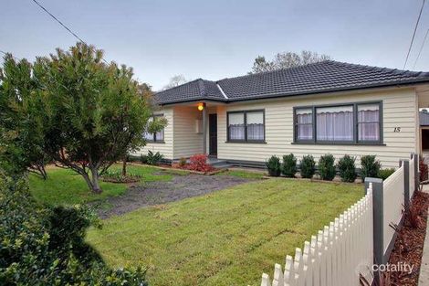 15 Morelle Ct, Mooroolbark, VIC 3138