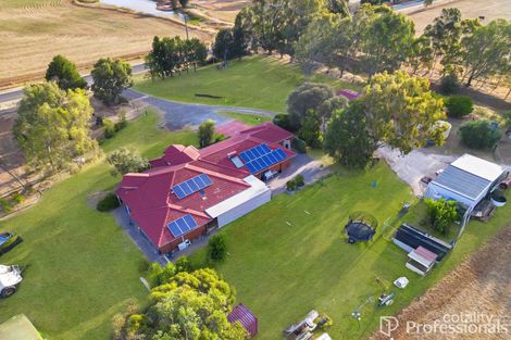 2 Warren Rd, Bullsbrook, WA 6084