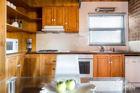 Property photo of 9 Royston Crescent Seacombe Heights SA 5047