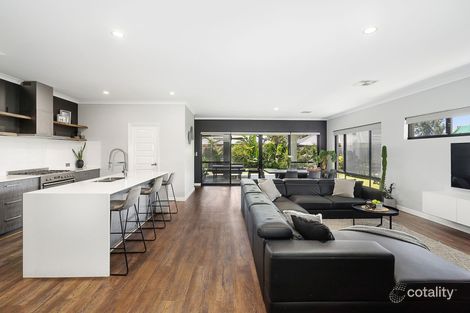 Property photo of 17 Potter Way Pinjarra WA 6208
