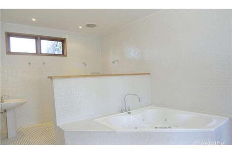Property photo of 11 William Street Bonnells Bay NSW 2264