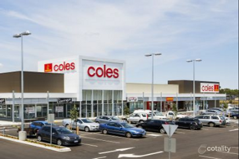 Property photo of 18 Odette Way South Morang VIC 3752