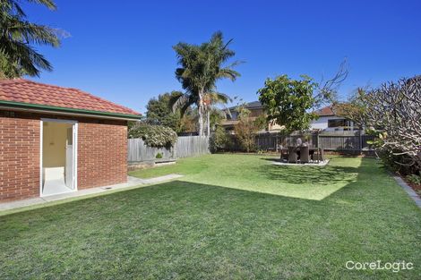 Property photo of 28 Stirgess Avenue Curl Curl NSW 2096