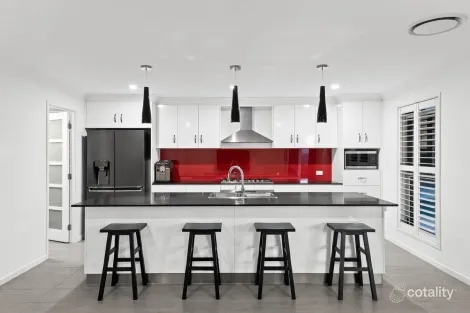 Property photo of 33 Butterfly Way Ripley QLD 4306