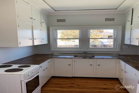 Property photo of 102 College Street Cambridge Park NSW 2747