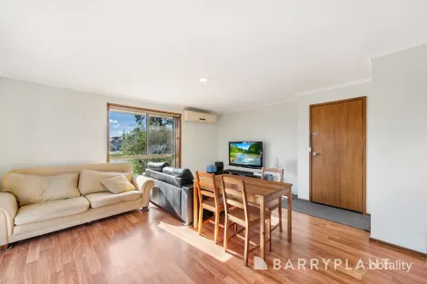 Property photo of 343 Heaths Road Werribee VIC 3030