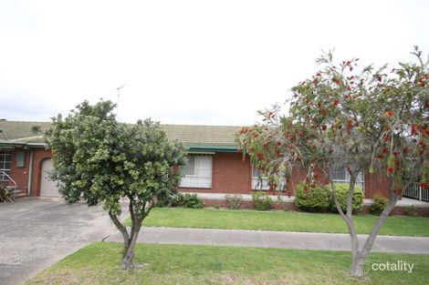 2/28 Portarlington Rd, Newcomb, VIC 3219