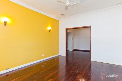 Property photo of 13 Crawshaw Crescent Manning WA 6152