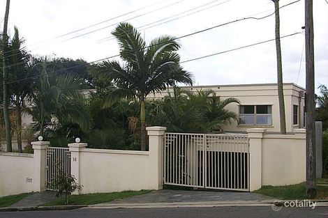 Property photo of 16 Jerdanefield Road St Lucia QLD 4067