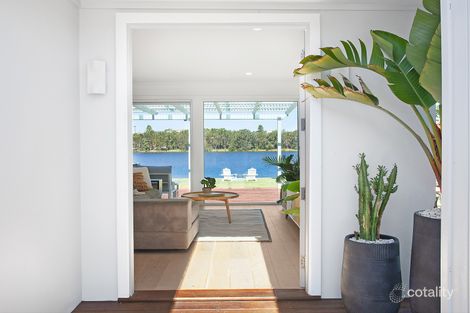 Property photo of 22 Farrand Crescent Terrigal NSW 2260