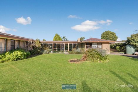 Property photo of 13-15 Amber Grove Mount Waverley VIC 3149
