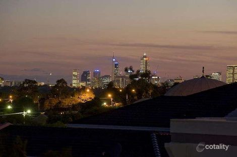 Property photo of 2 Wakelan Cove Dianella WA 6059