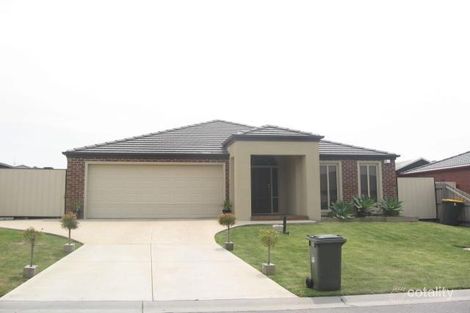 Property photo of 14 Clancy Crescent Carrum Downs VIC 3201