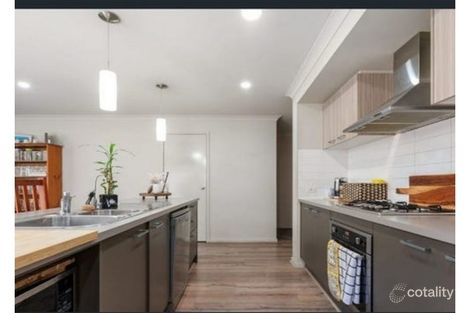 Property photo of 35 Clement Way Melton South VIC 3338