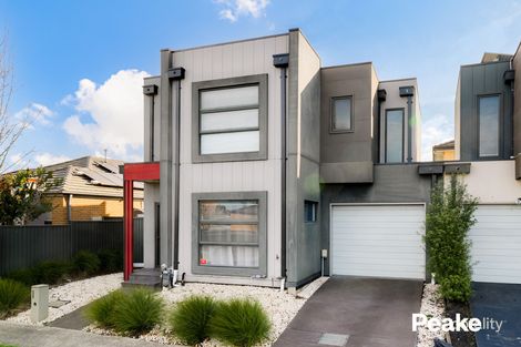 Property photo of 2A Easter Way Cranbourne East VIC 3977