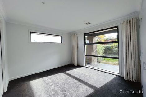 Property photo of 1/31 McCubbin Street Burwood VIC 3125