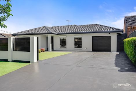 17 Thomson Ave, Rostrevor, SA 5073