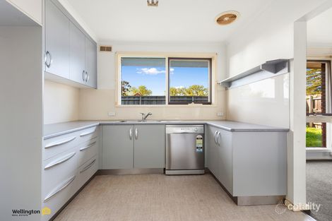Property photo of 3/14-16 Mark Avenue Sale VIC 3850