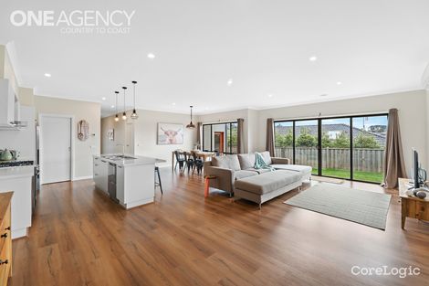 Property photo of 24 Cromie Drive Warragul VIC 3820
