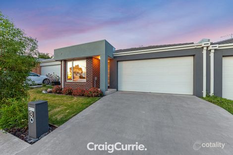 Property photo of 3 Shiraz Way Pakenham VIC 3810