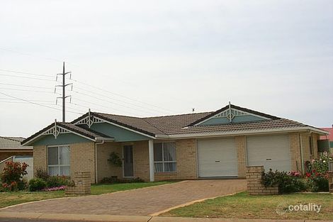 219 Nelson St, Kearneys Spring, QLD 4350