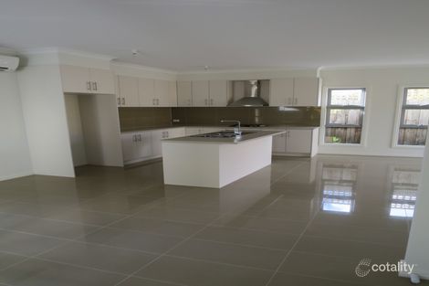 Property photo of 2/58 Dallas Avenue Hughesdale VIC 3166