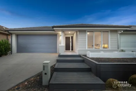 Property photo of 93 Alfred Road Werribee VIC 3030