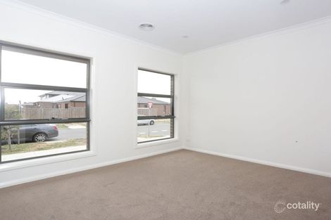 Property photo of 10 Falstone Circuit Mickleham VIC 3064