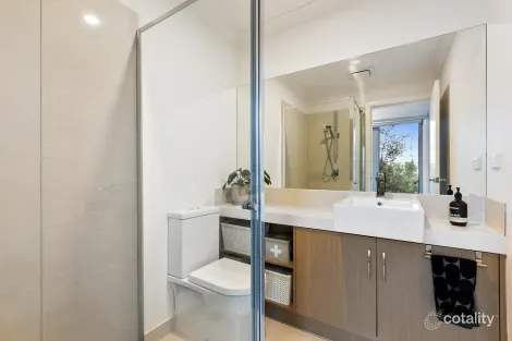 Property photo of 1/10 Adele Avenue Ferntree Gully VIC 3156