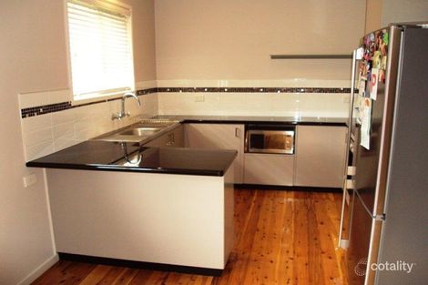 Property photo of 8 Robyn Street Centenary Heights QLD 4350