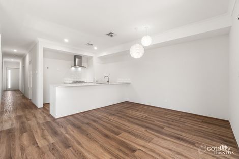 Property photo of 39 Cedarleaf Grange Dayton WA 6055