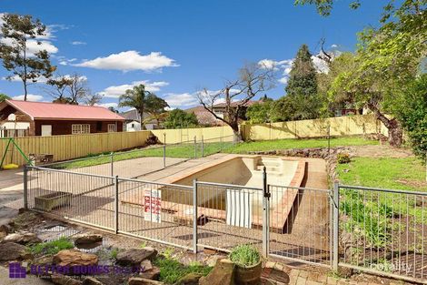 Property photo of 33 Alamein Avenue Carlingford NSW 2118