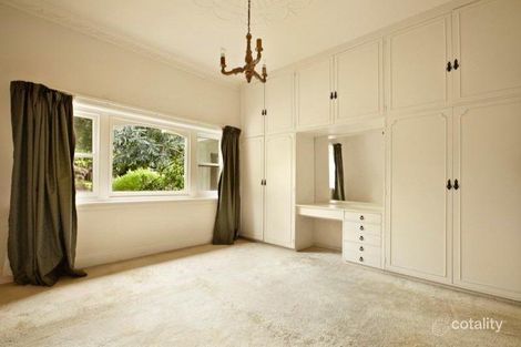 Property photo of 5 Adrian Street Glen Iris VIC 3146