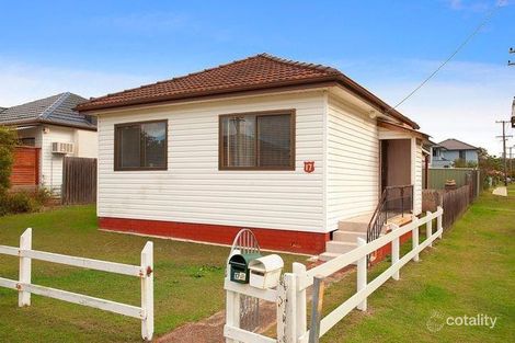17 Picnic Pde, Ettalong Beach, NSW 2257