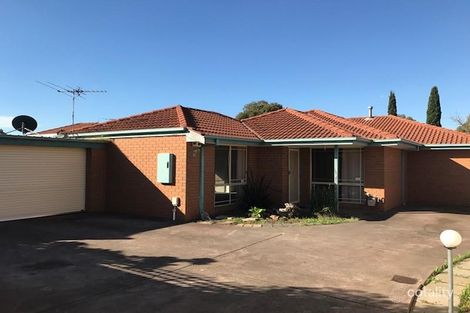 16 Carroll Cres, Mill Park, VIC 3082