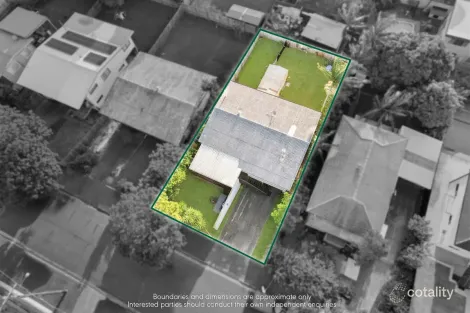 Property photo of 7 Lara Avenue Southport QLD 4215