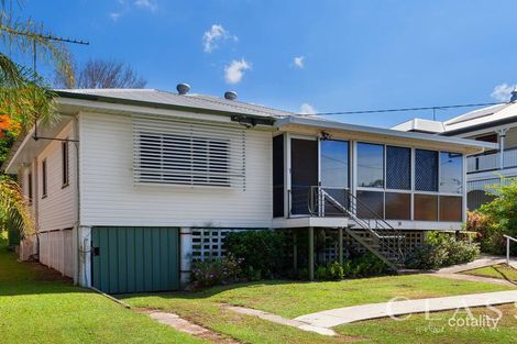 57 Erica St, Cannon Hill, QLD 4170