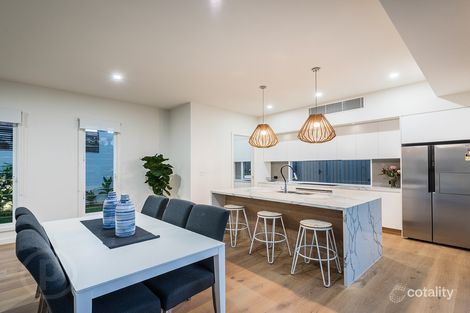 Property photo of 9 Ashmole Street Camp Hill QLD 4152